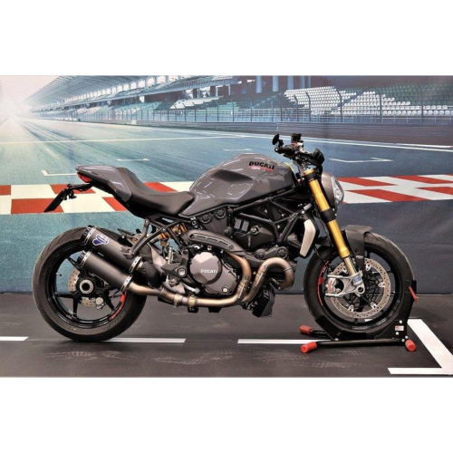 TERMIGNONI - BỘ PÔ CARBON FULL SYSTEM DUCATI MONSTER 821 / 1200 (2018 - 2019)